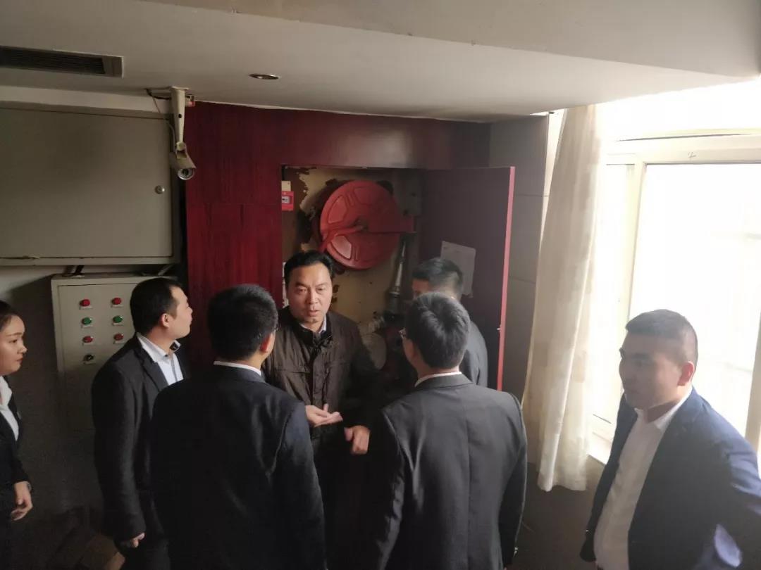 不给消防添堵，请为生命让路，做好消防工作，(图2)